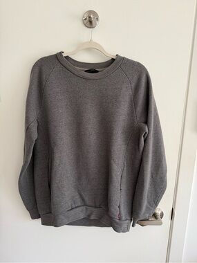 Levi's Men's Heather Gray Crewneck Sweatshirt